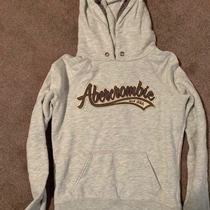 Abercrombie sweatshirt